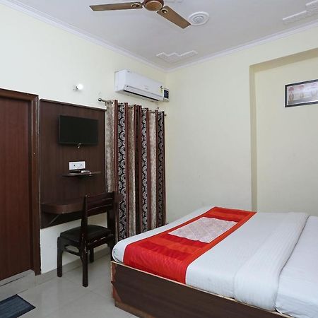 Oyo 5424 Pushpanjali Residency Hotel Дехрадун Екстериор снимка